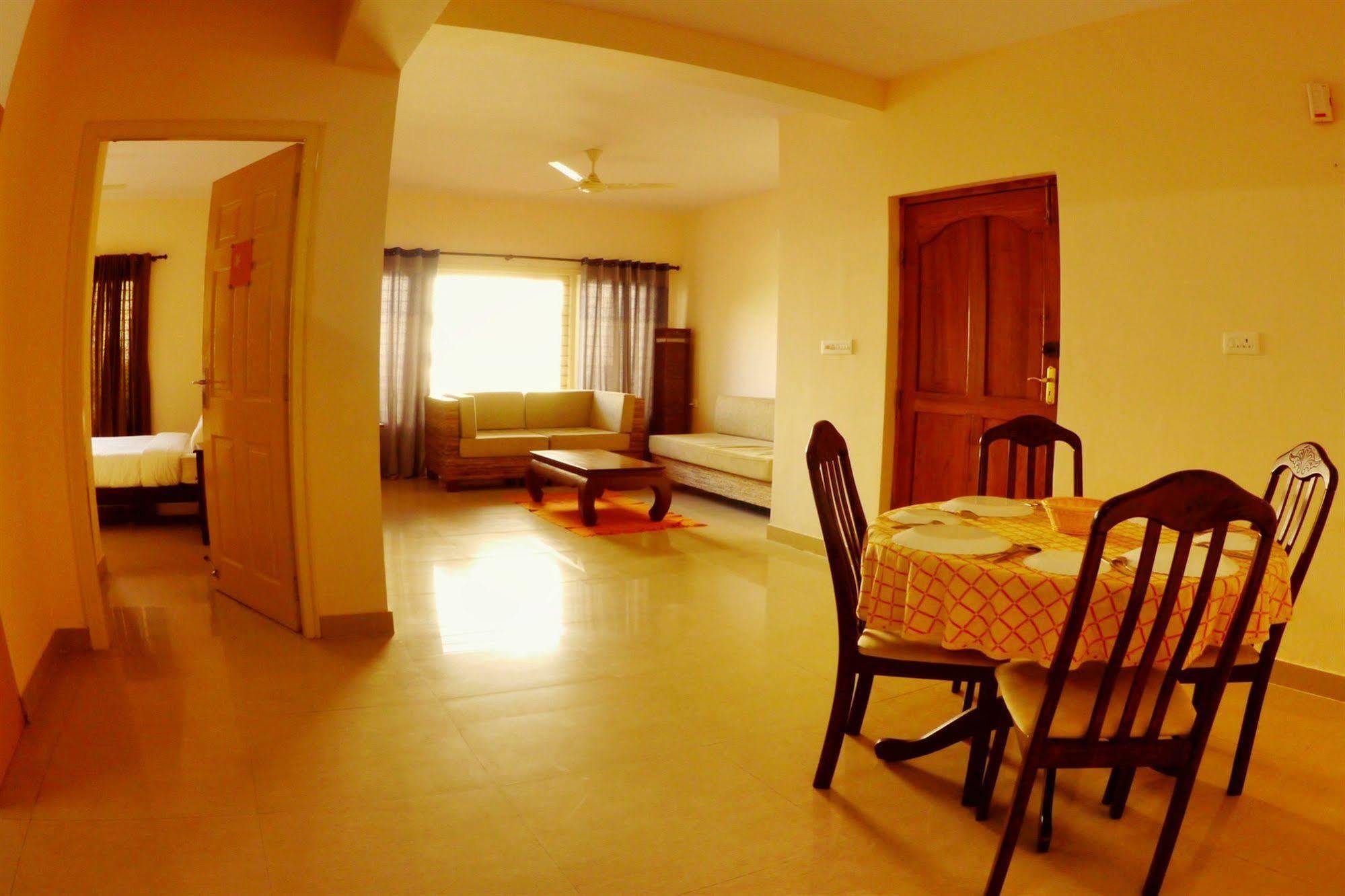 Maple Suites, Serviced Apartments Bangalore Exterior foto