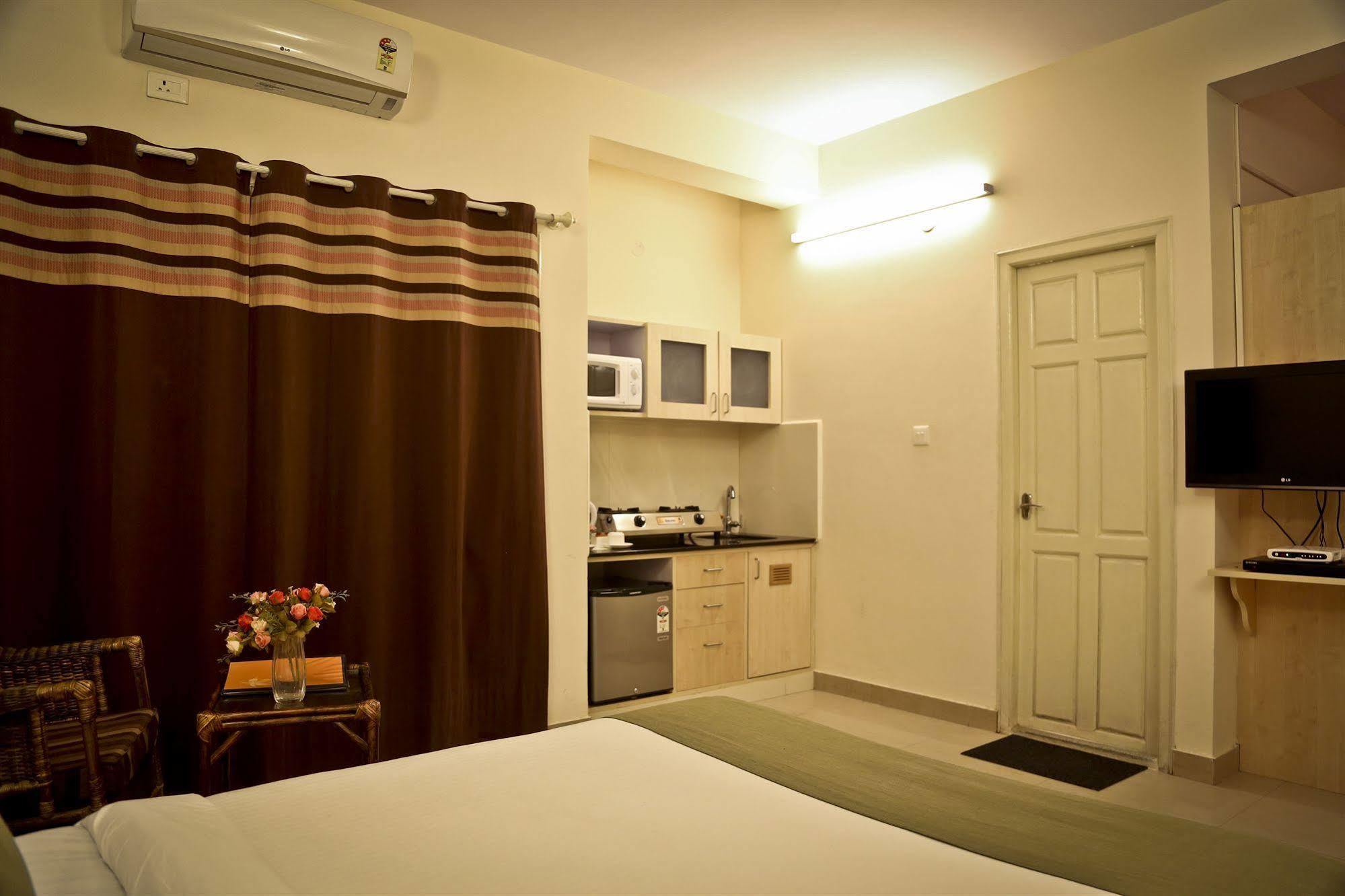 Maple Suites, Serviced Apartments Bangalore Exterior foto